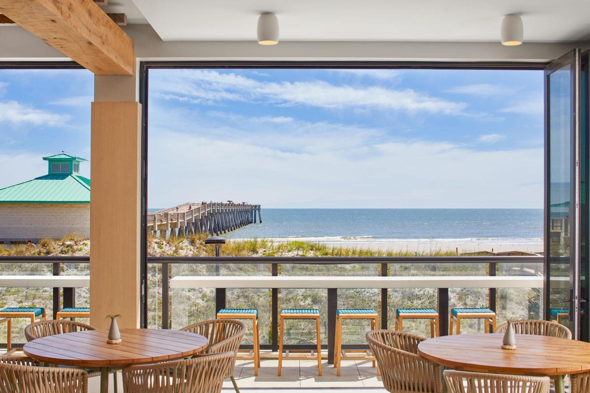 Springhill Suites By Marriott Jacksonville Beach Oceanfront Eksteriør billede